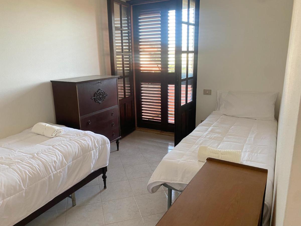 Lovely Home 5 Min Walk To The Beach, 3 Bedrooms Ample Outdoor Relax And Wifi Capitana Buitenkant foto