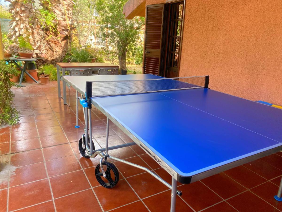 Lovely Home 5 Min Walk To The Beach, 3 Bedrooms Ample Outdoor Relax And Wifi Capitana Buitenkant foto